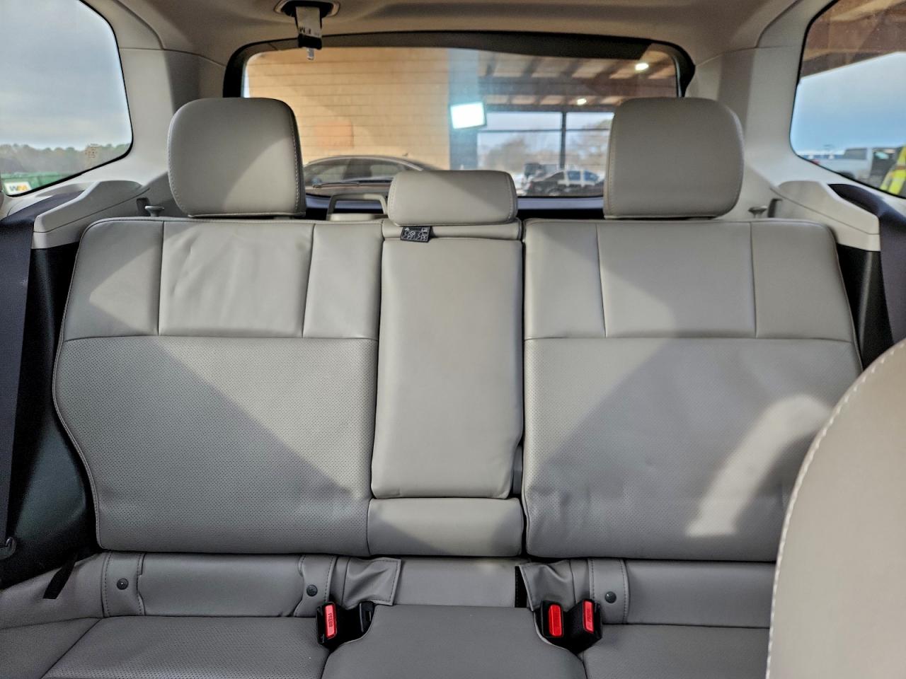 Subaru Forester 2.5i Touring Image 5