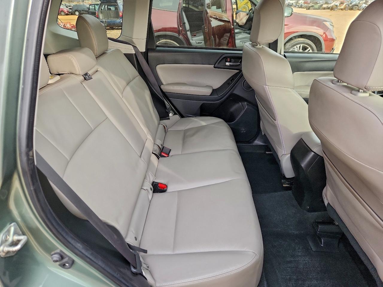 Subaru Forester 2.5i Touring Image 7