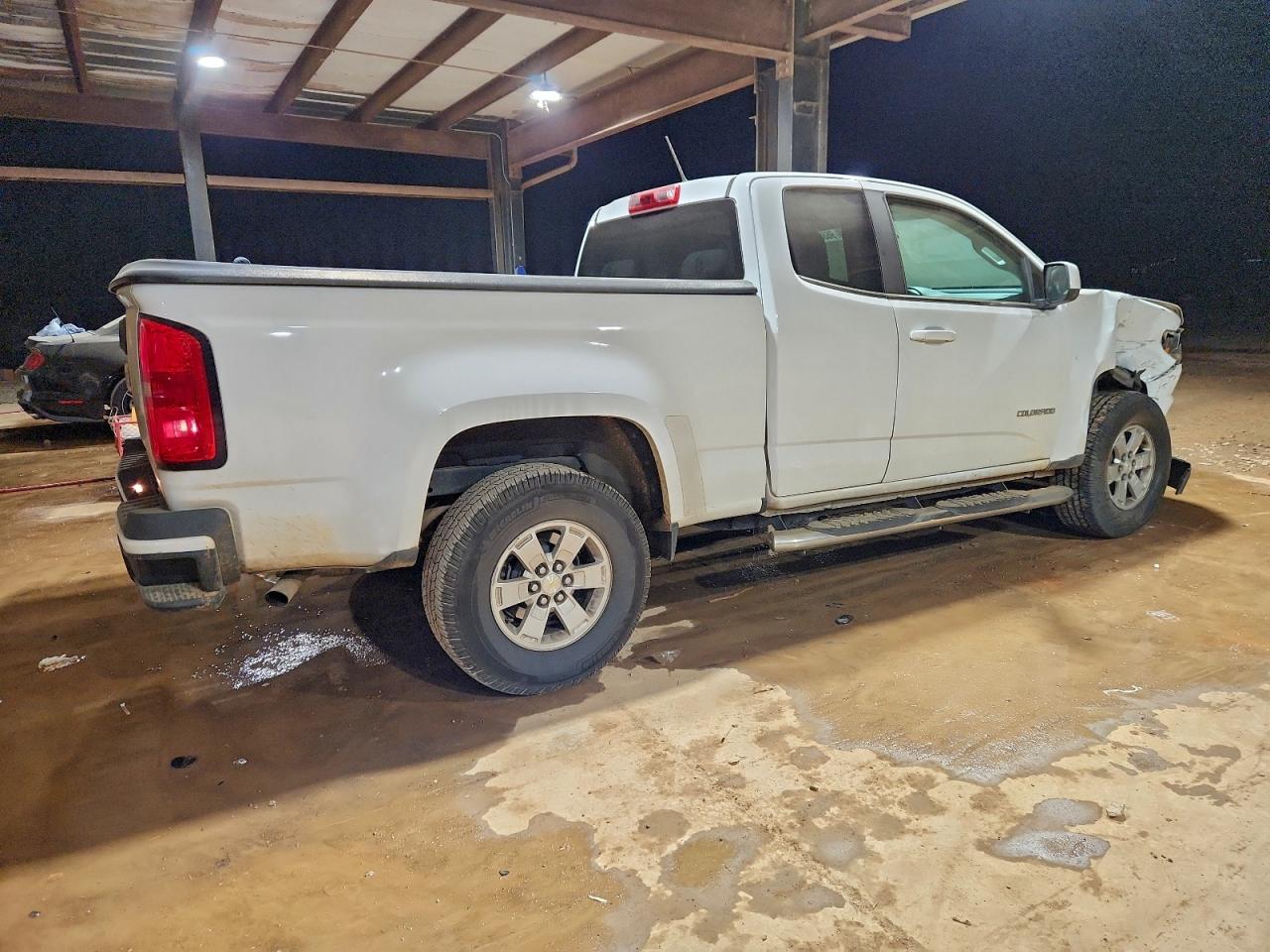 Chevrolet Colorado Image 2