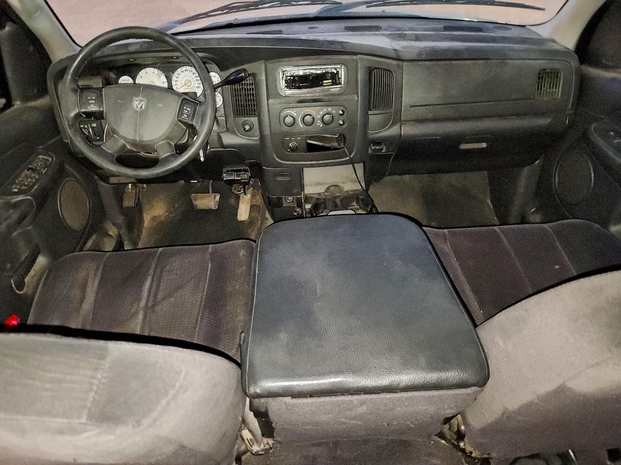 Dodge Ram 1500 St Image 11