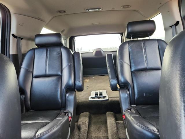 GMC Yukon C1500 Image 10