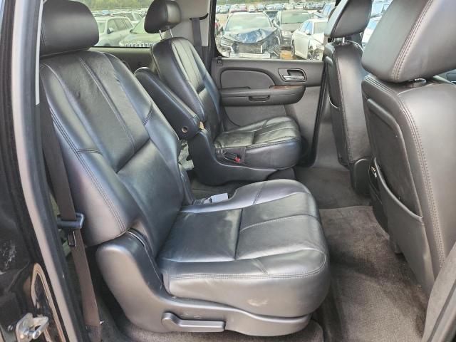 GMC Yukon C1500 Image 11