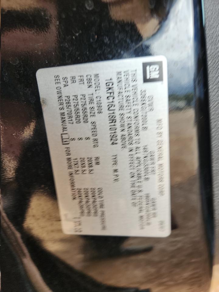 GMC Yukon C1500 Image 9