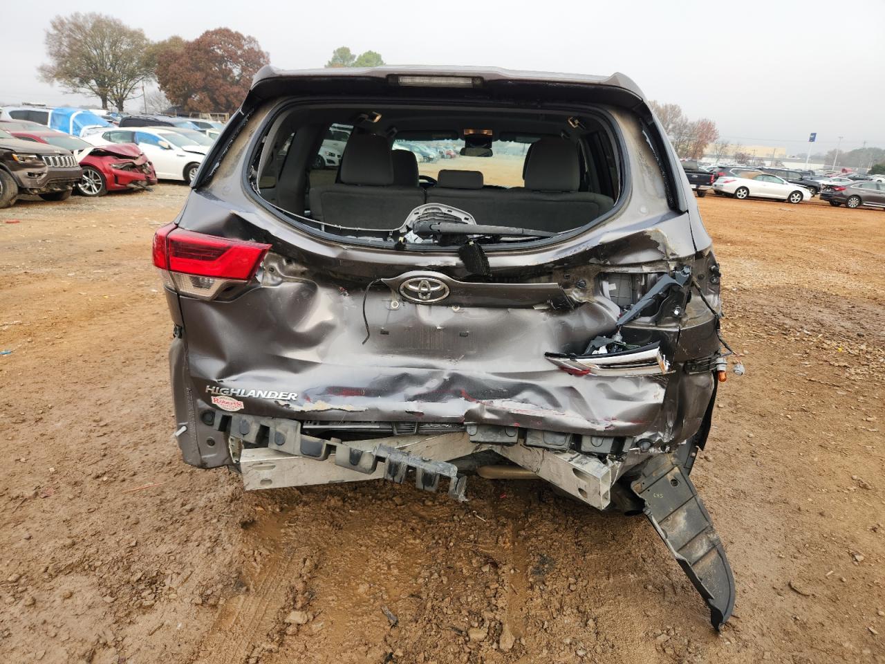 Toyota Highlander Le Image 13