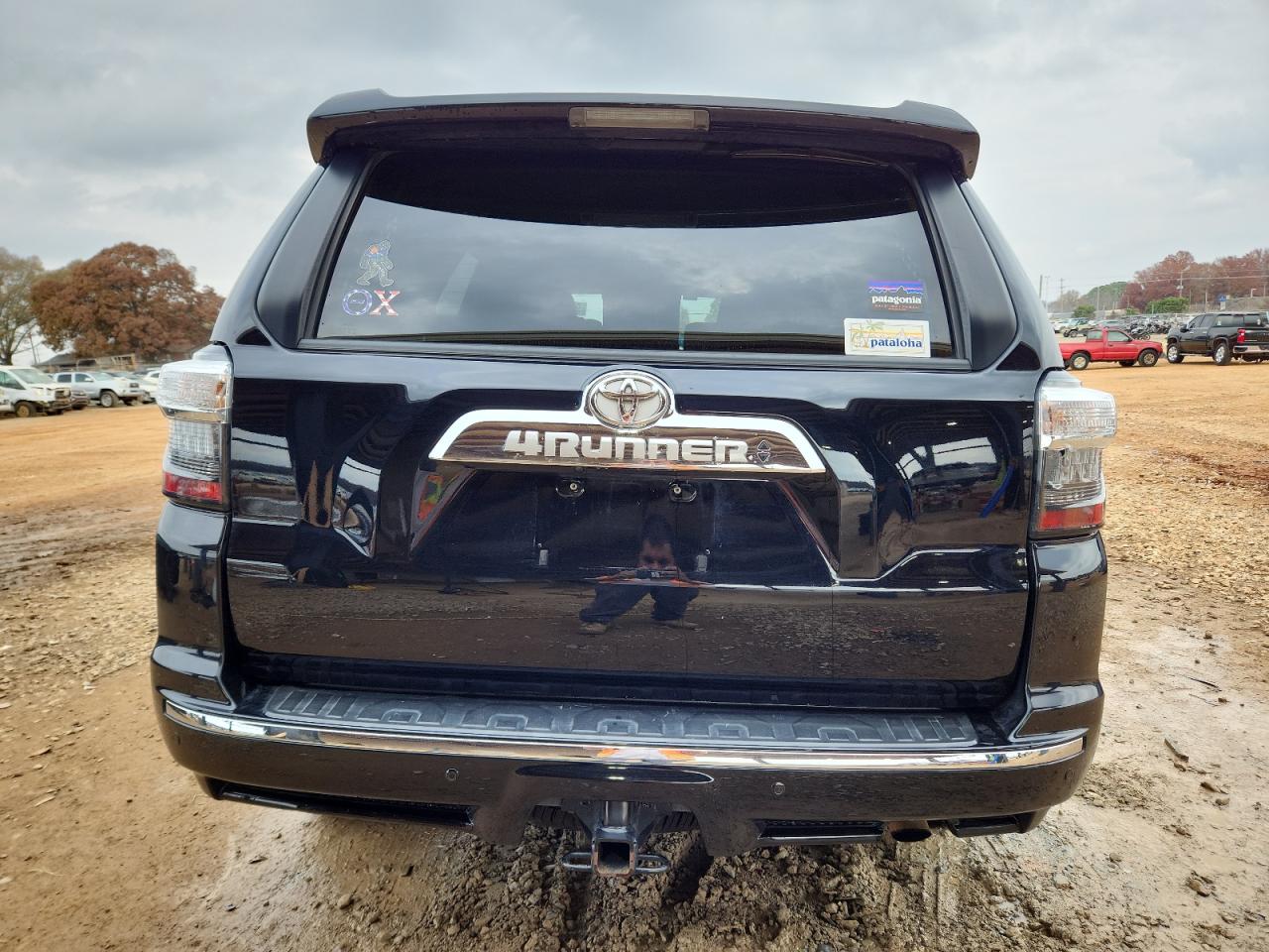 Toyota 4Runner Limited Image 7