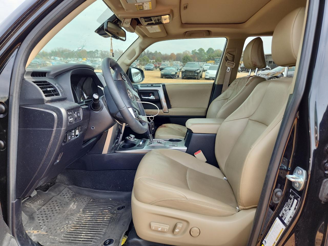 Toyota 4Runner Limited Image 3