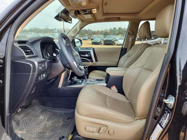 Toyota 4Runner Limited Image 3