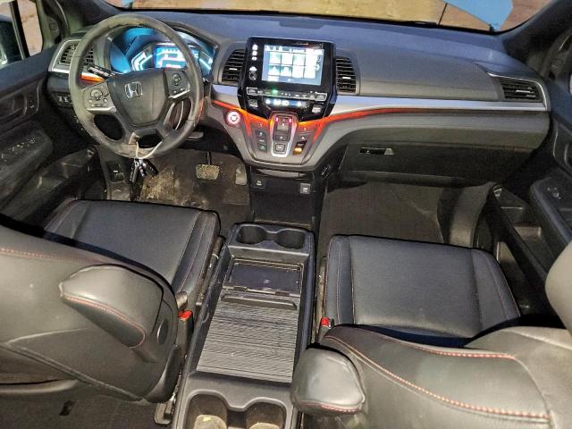 Honda Odyssey Sport Image 11