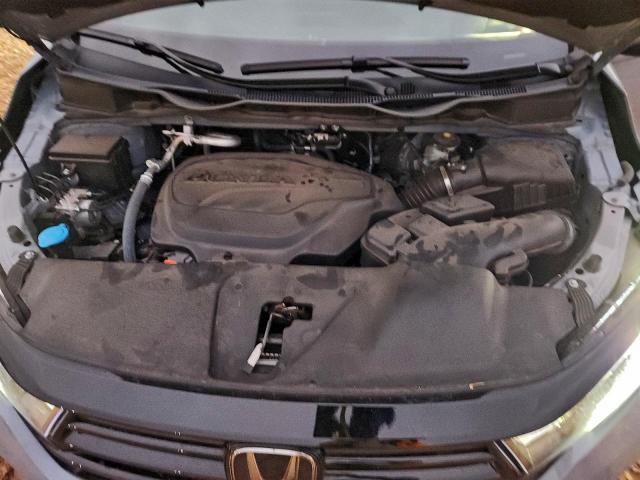 Honda Odyssey Sport Image 6