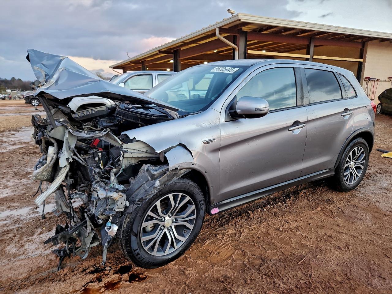 Mitsubishi Outlander Es Image 1