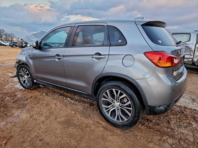 Mitsubishi Outlander Es Image 2