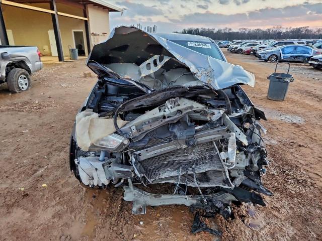 Mitsubishi Outlander Es Image 5