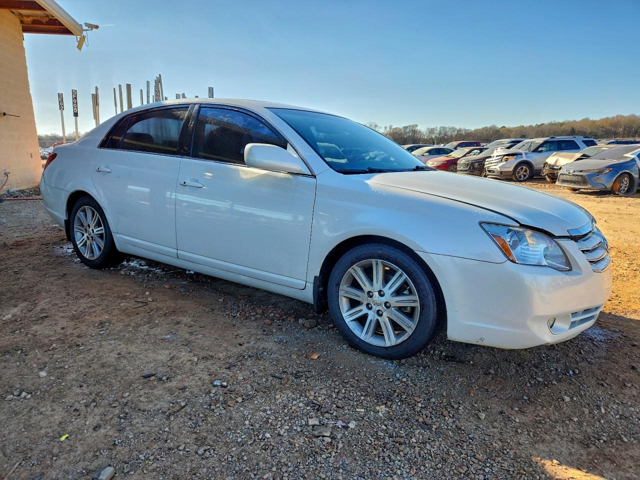 Toyota Avalon Xl Image 5