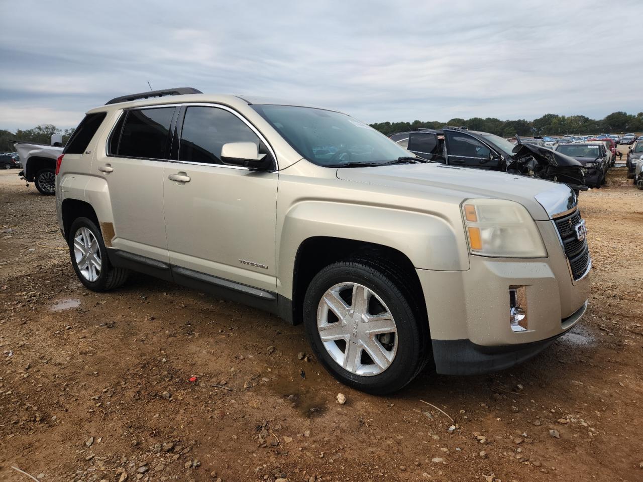GMC Terrain Slt Image 2