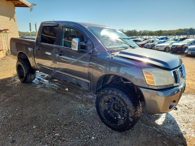 Nissan Titan Xe Image 9