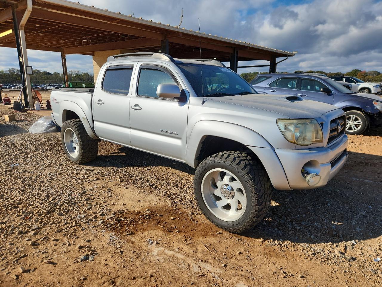 Toyota Tacoma Double Cab Prerunner Image 5