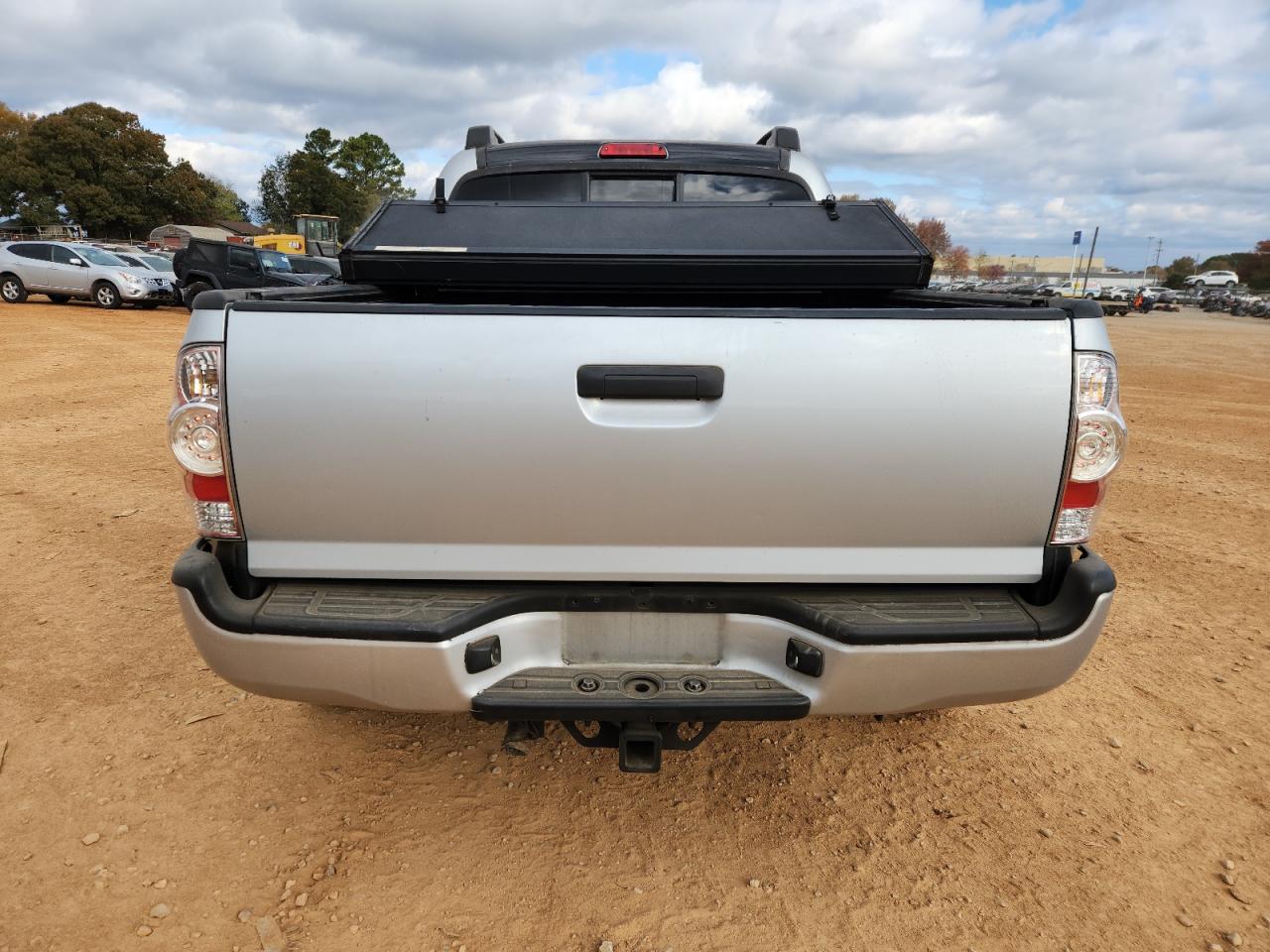 Toyota Tacoma Double Cab Prerunner Image 2