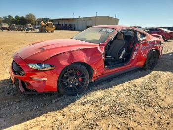  Salvage Ford Mustang