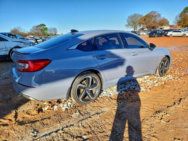 Honda Accord Sport Image 2