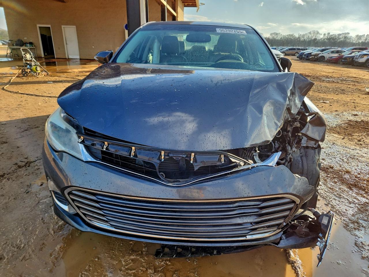 Toyota Avalon Base Image 5