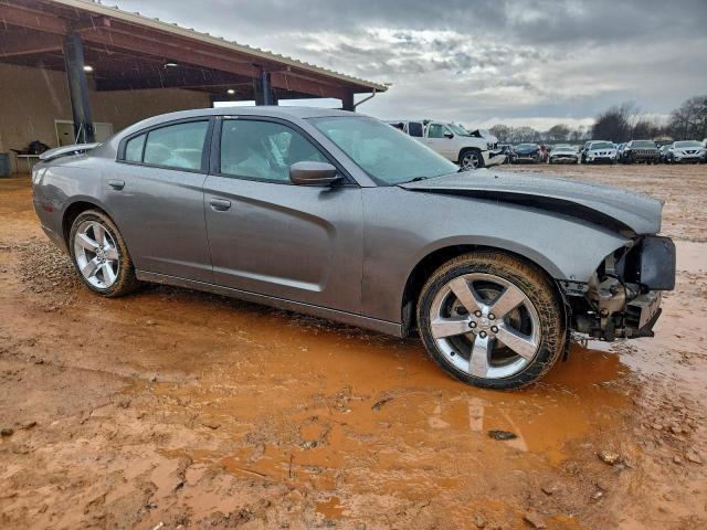 Dodge Charger Se Image 2