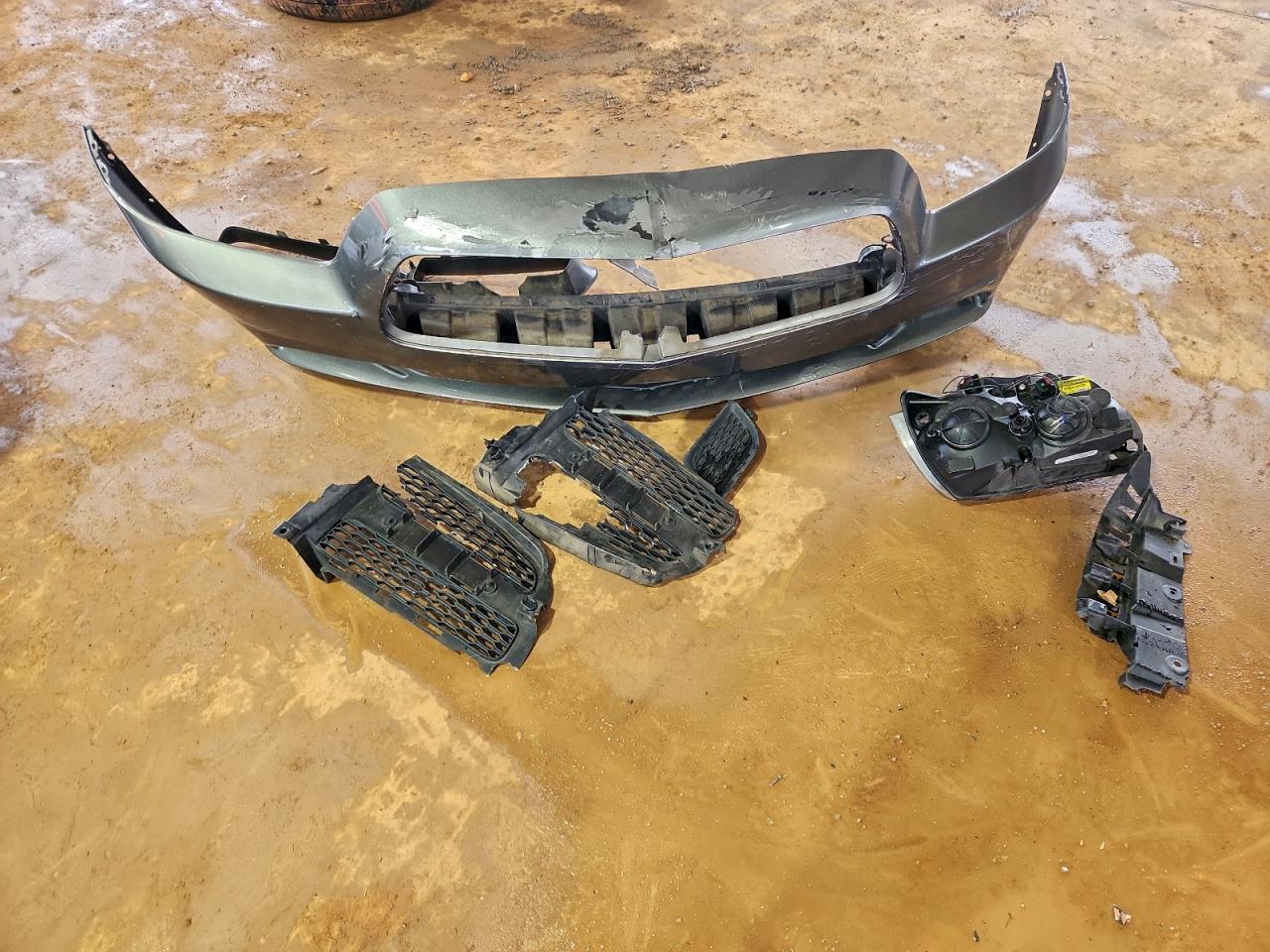 Dodge Charger Se Image 11