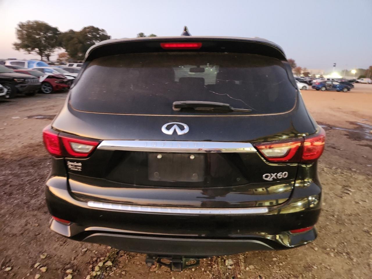INFINITI Qx Image 8