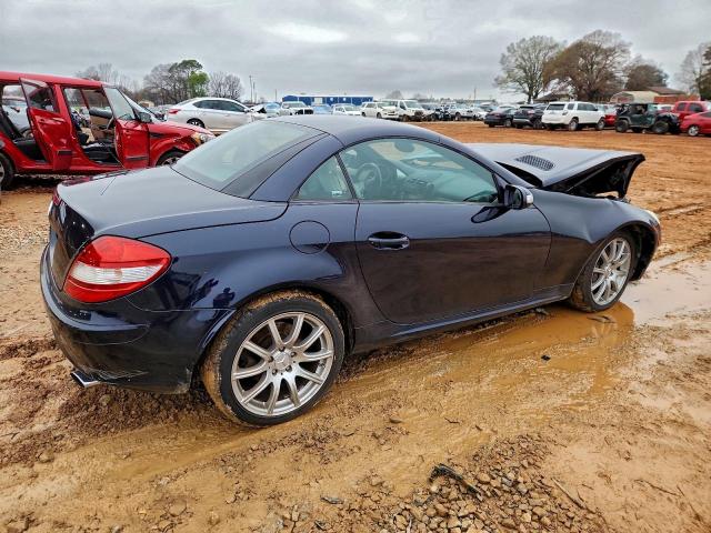 Mercedes-Benz Slk-class 350 Image 9