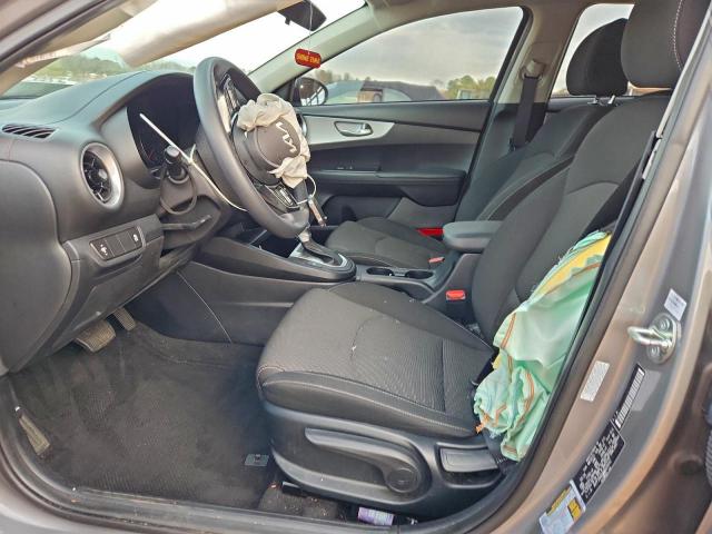 Kia Forte Lx Image 4