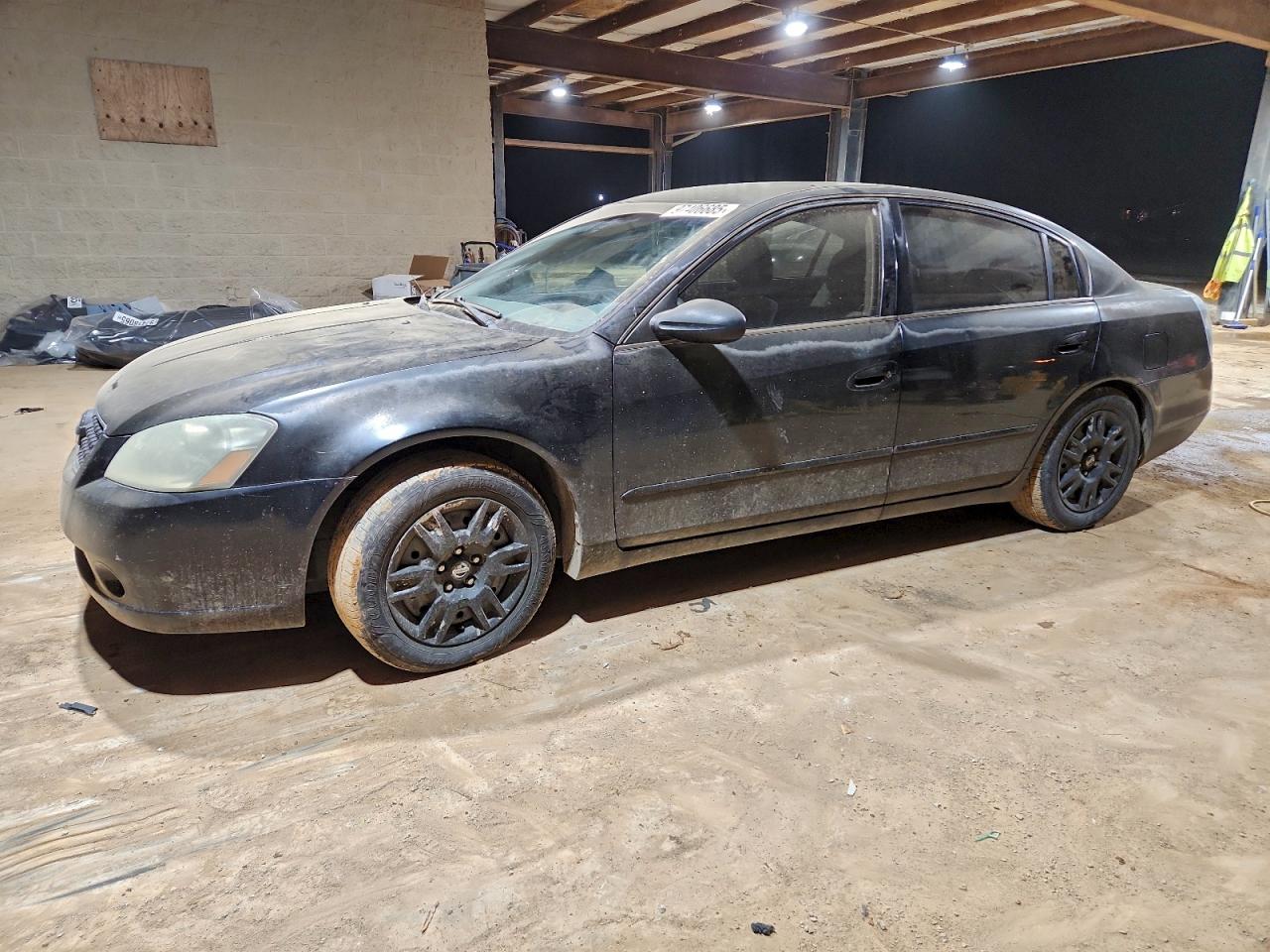 Nissan Altima S Image 1