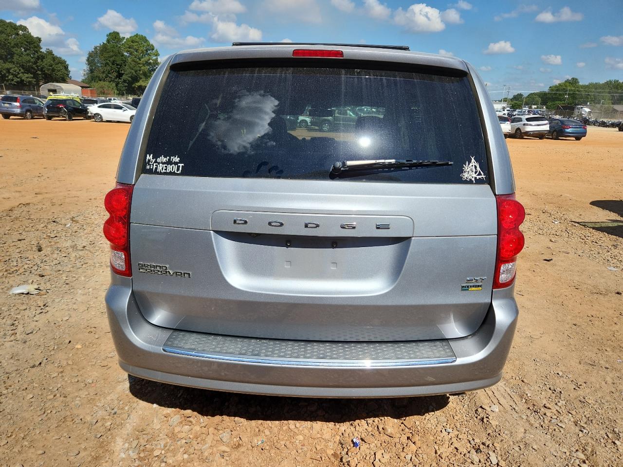 Dodge Caravan Sxt Image 4