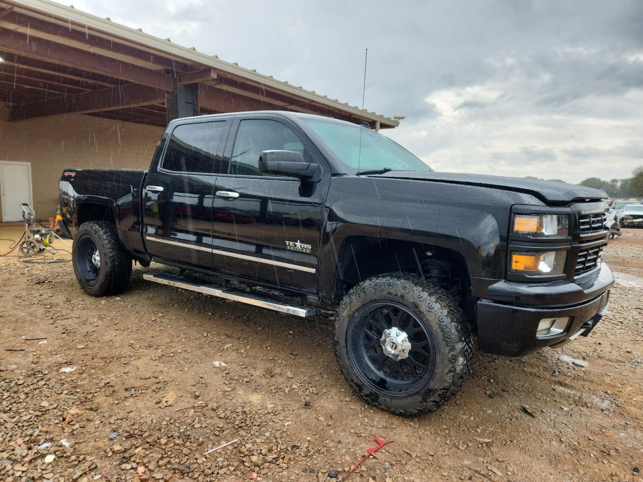 Chevrolet Silverado K1500 Ltz Image 6
