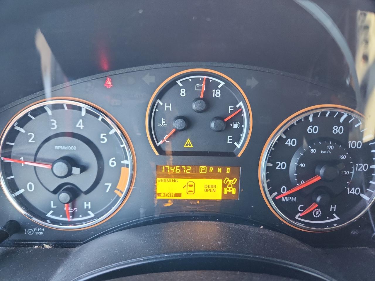 Nissan Titan Xe Image 13