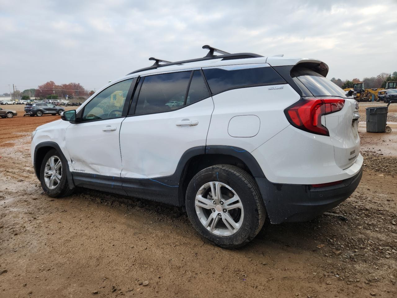 GMC Terrain Sle Image 3