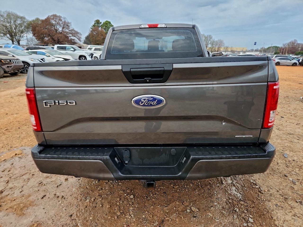 Ford F-150 Image 3