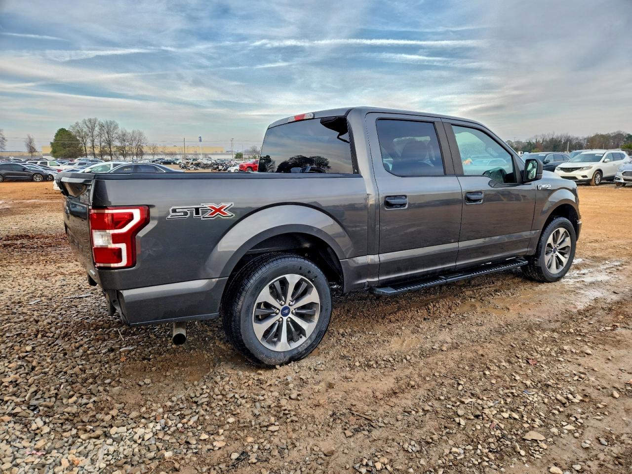 Ford F-150 Supercrew Image 13