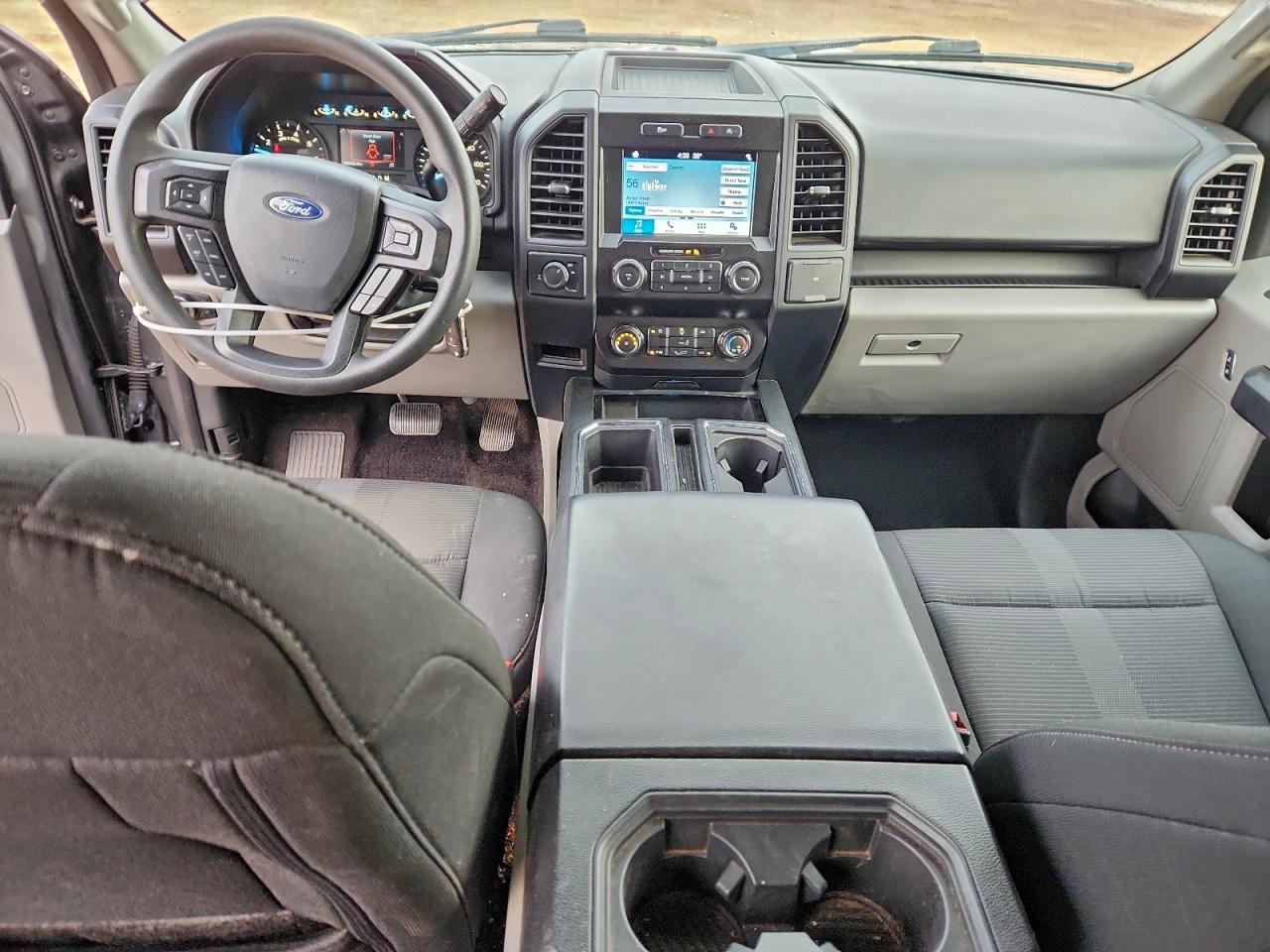 Ford F-150 Supercrew Image 12