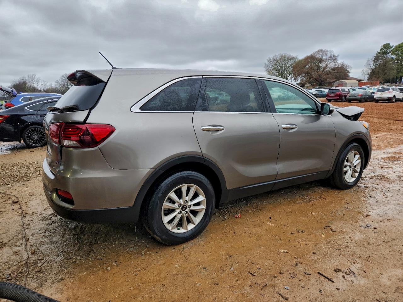 Kia Sorento Lx Image 3