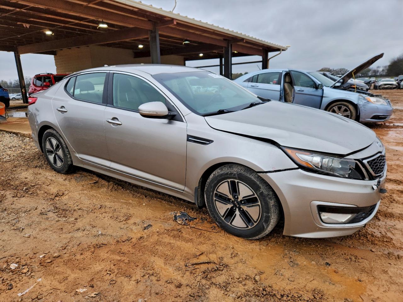 Kia Optima Hybrid Image 2