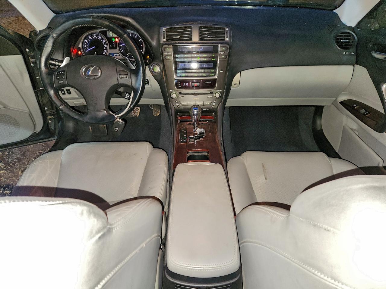 Lexus Is 350 Image 7