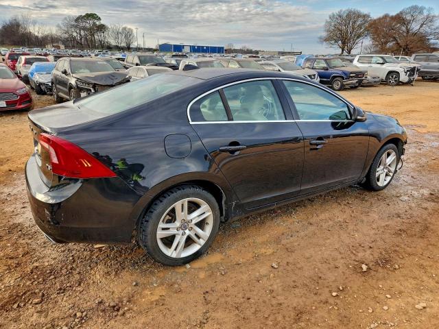 Volvo S60 T5 Image 10