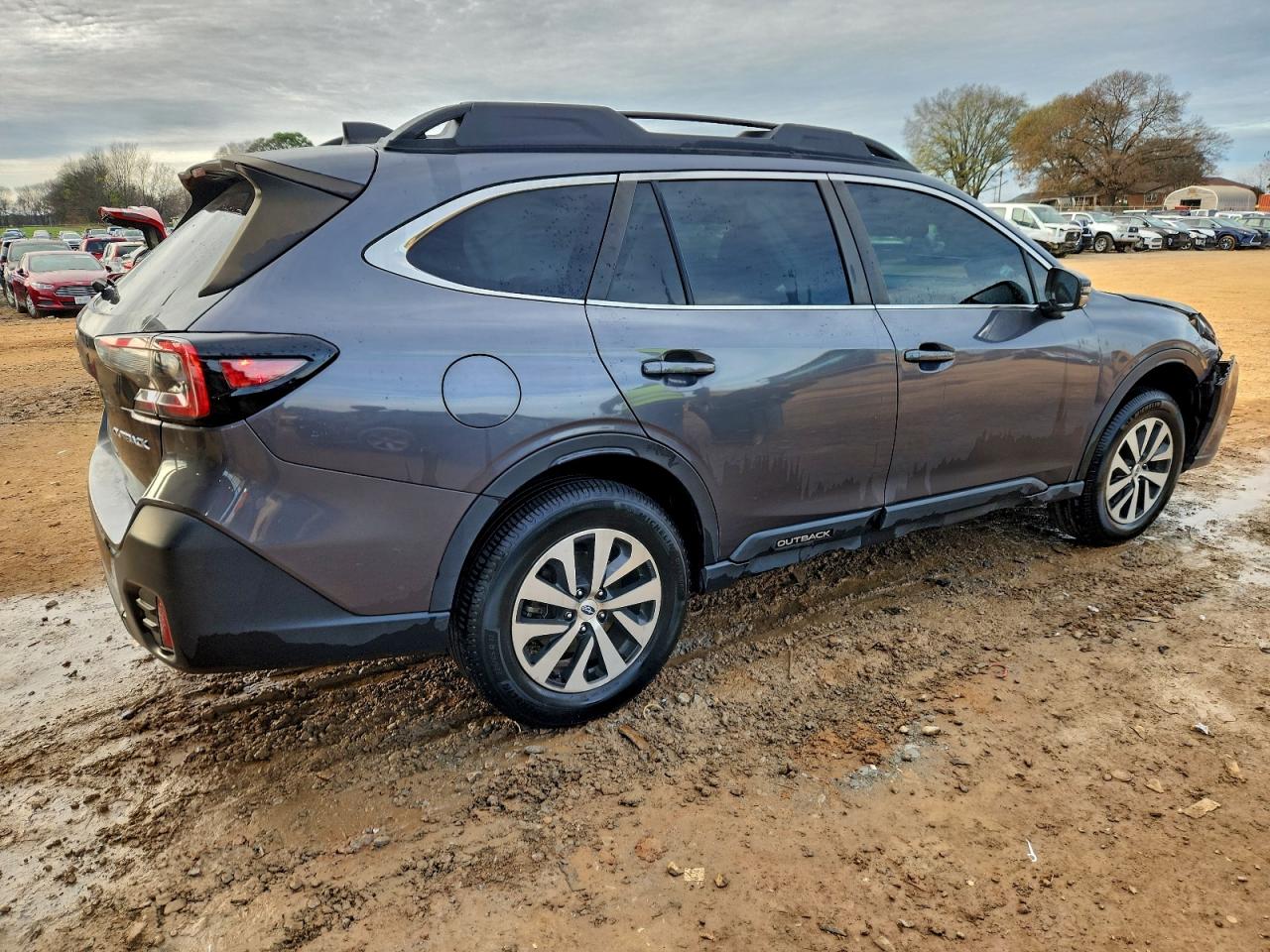 Subaru Outback Premium Image 13