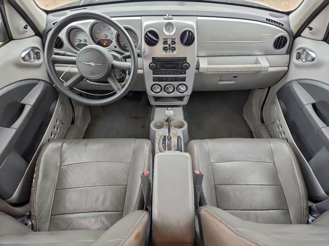 Chrysler PT Cruiser Image 5