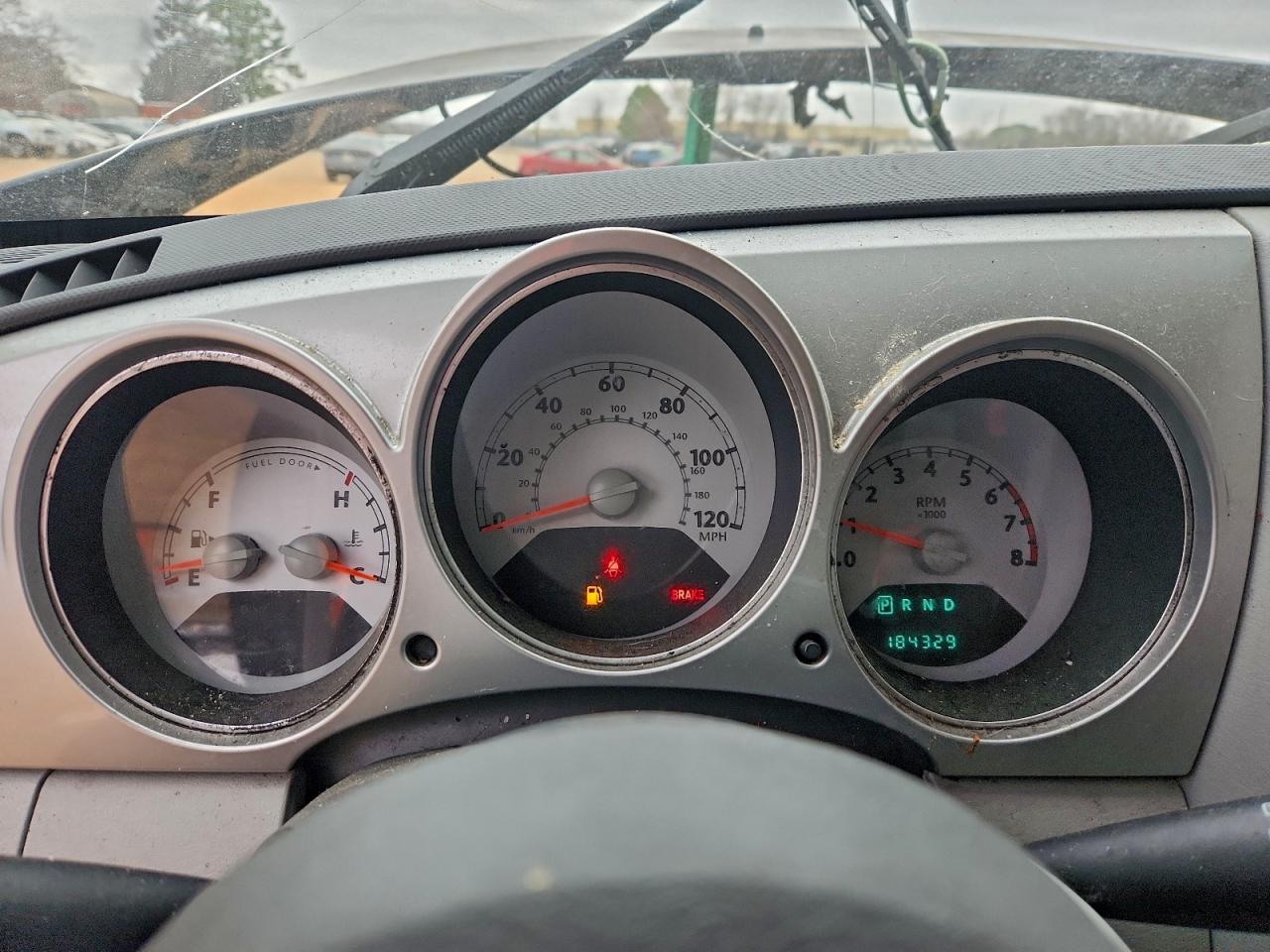 Chrysler PT Cruiser Image 11