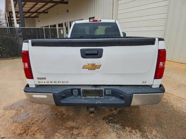 Chevrolet Silverado K1500 Image 9