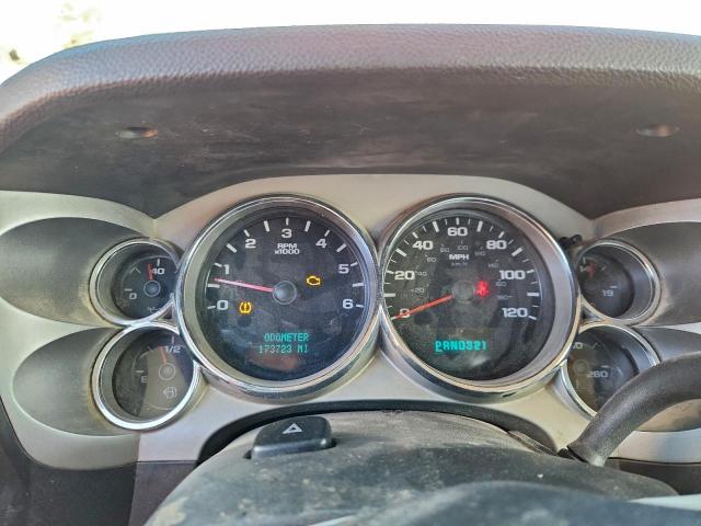 Chevrolet Silverado K1500 Image 10