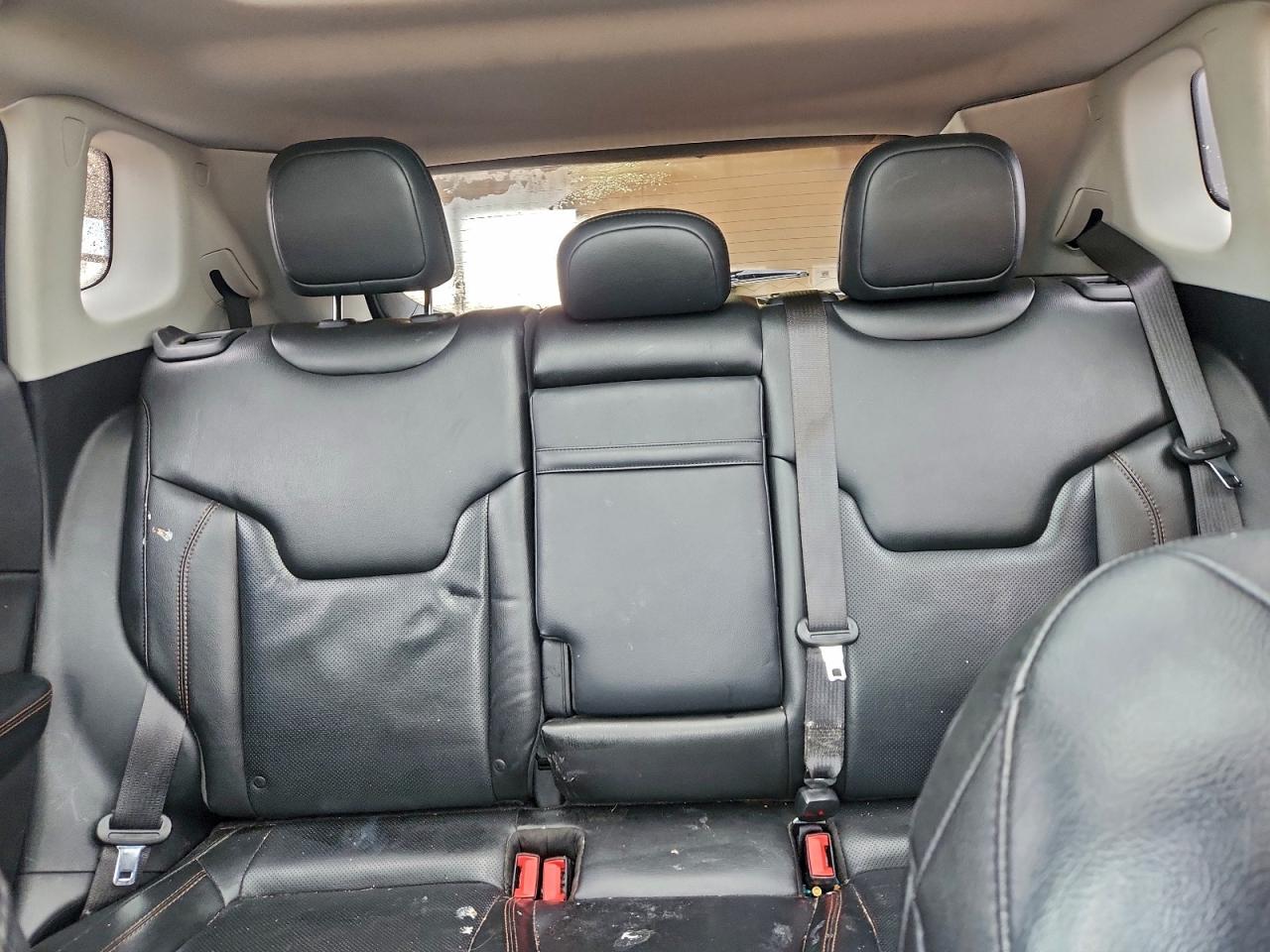 Jeep Compass Limited Image 9