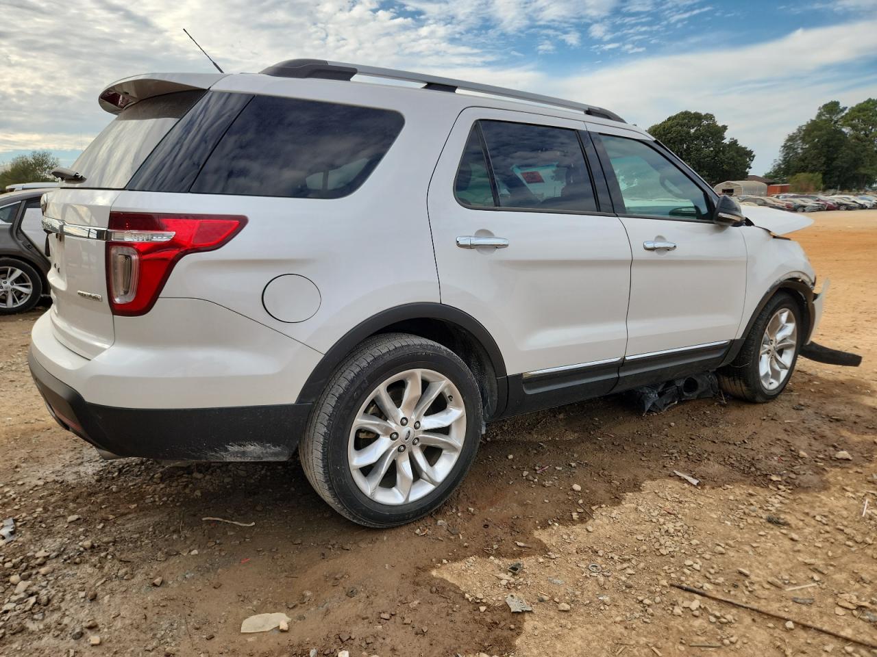 Ford Explorer Xlt Image 13