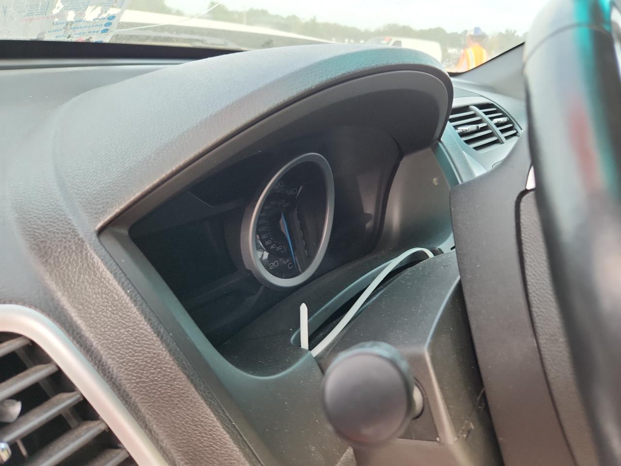 Ford Explorer Xlt Image 12