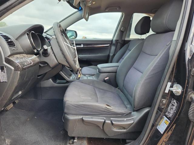 Kia Sorento Base Image 7